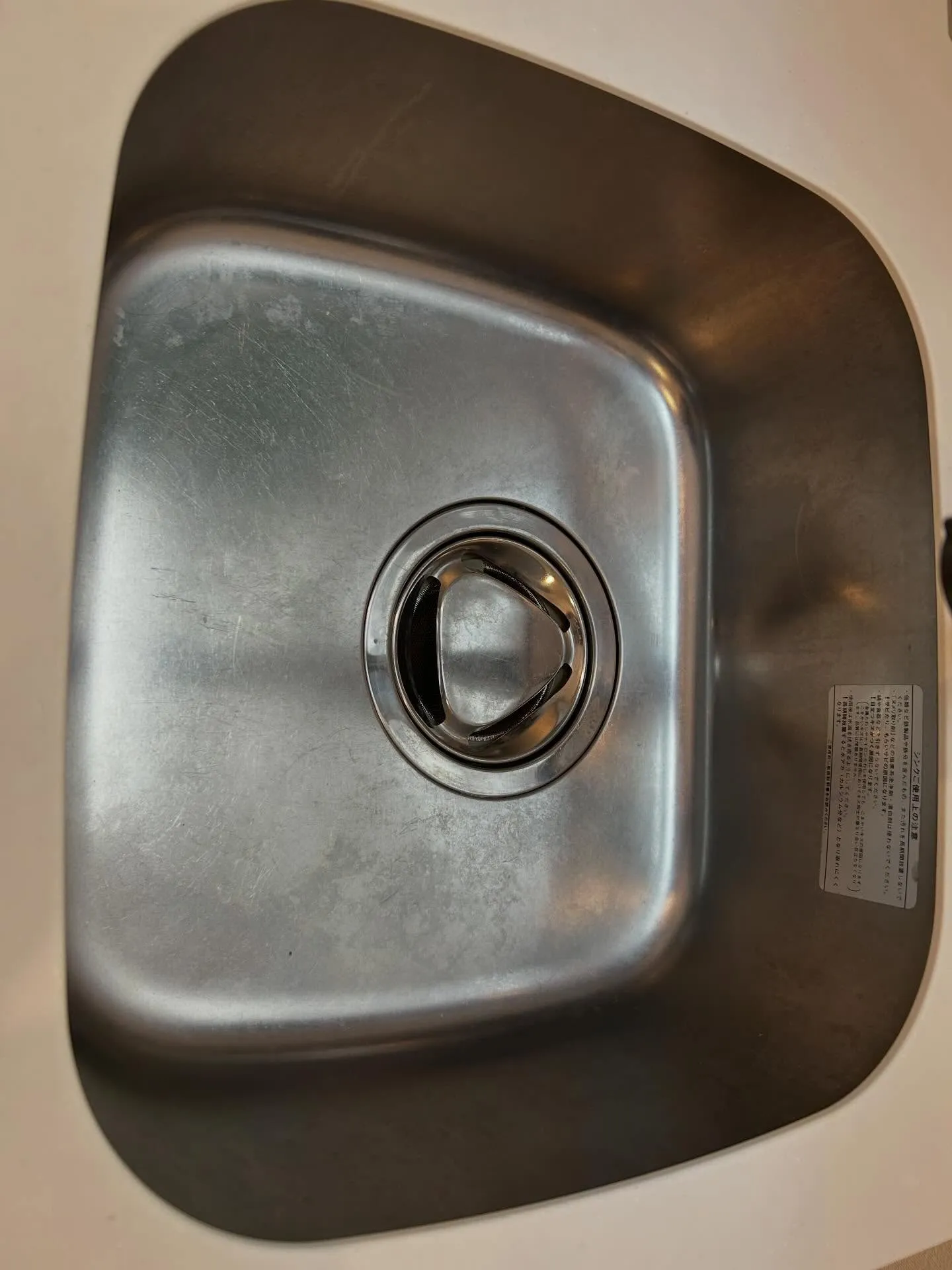 【原状回復・コスト削減】シンク交換をせずに、新品同様の輝きを...