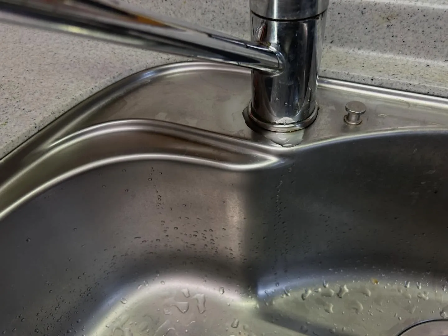 【施工事例】兵庫県川西市 一戸建て キッチンシンク再生研磨