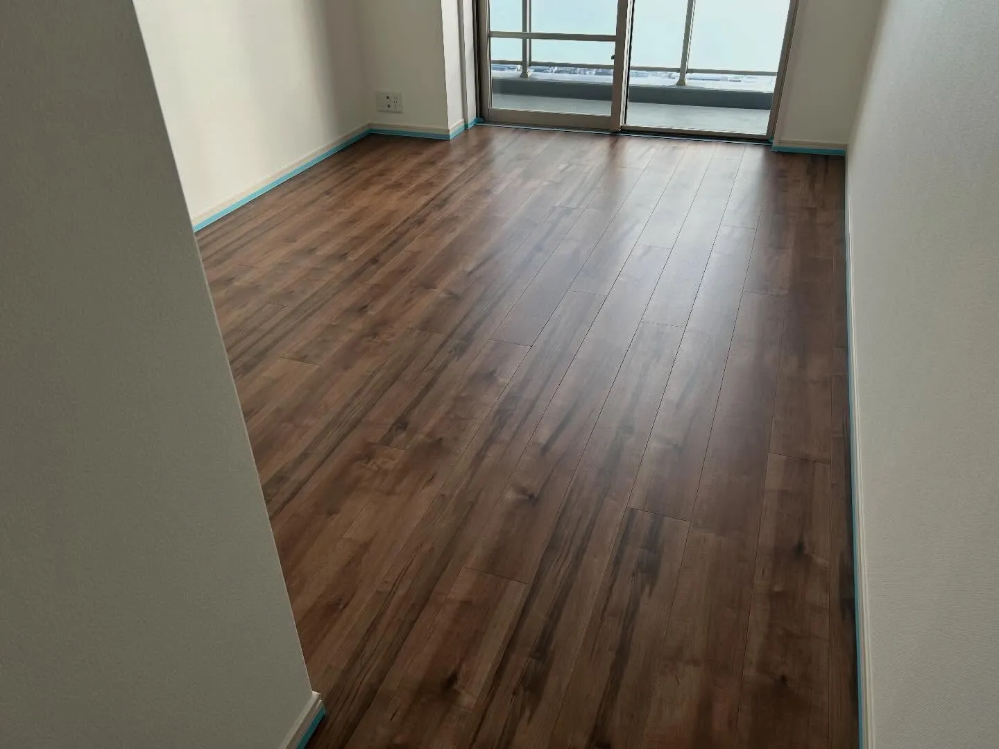 【施工事例】高槻市 マンション フローリング再生・ウレタンコ...