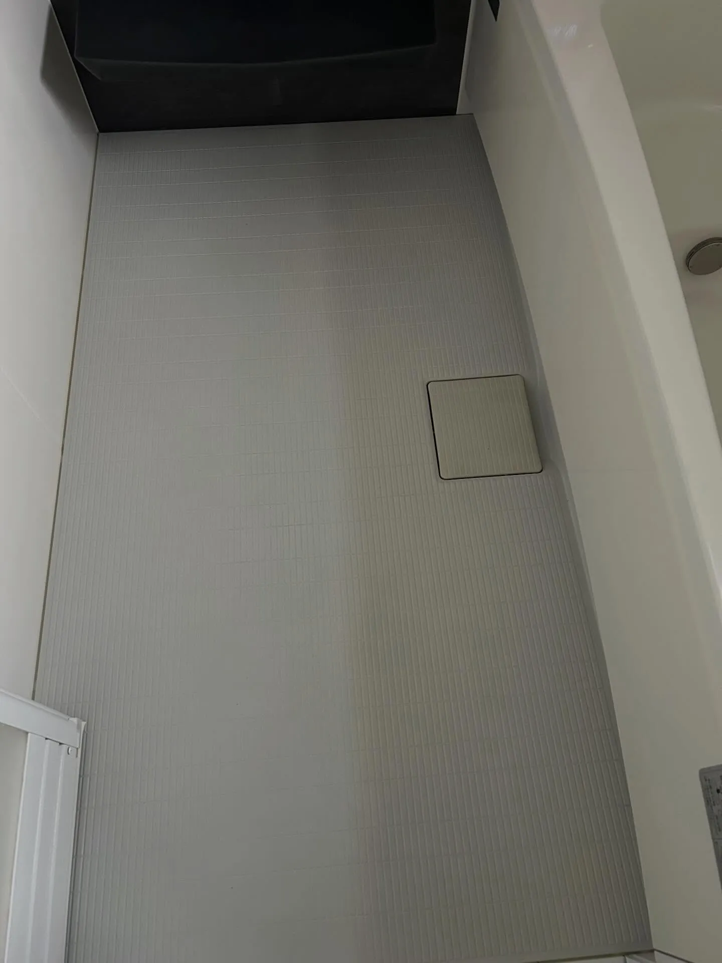 【施工事例】平野区 一戸建て 浴室床面再生・コーティング